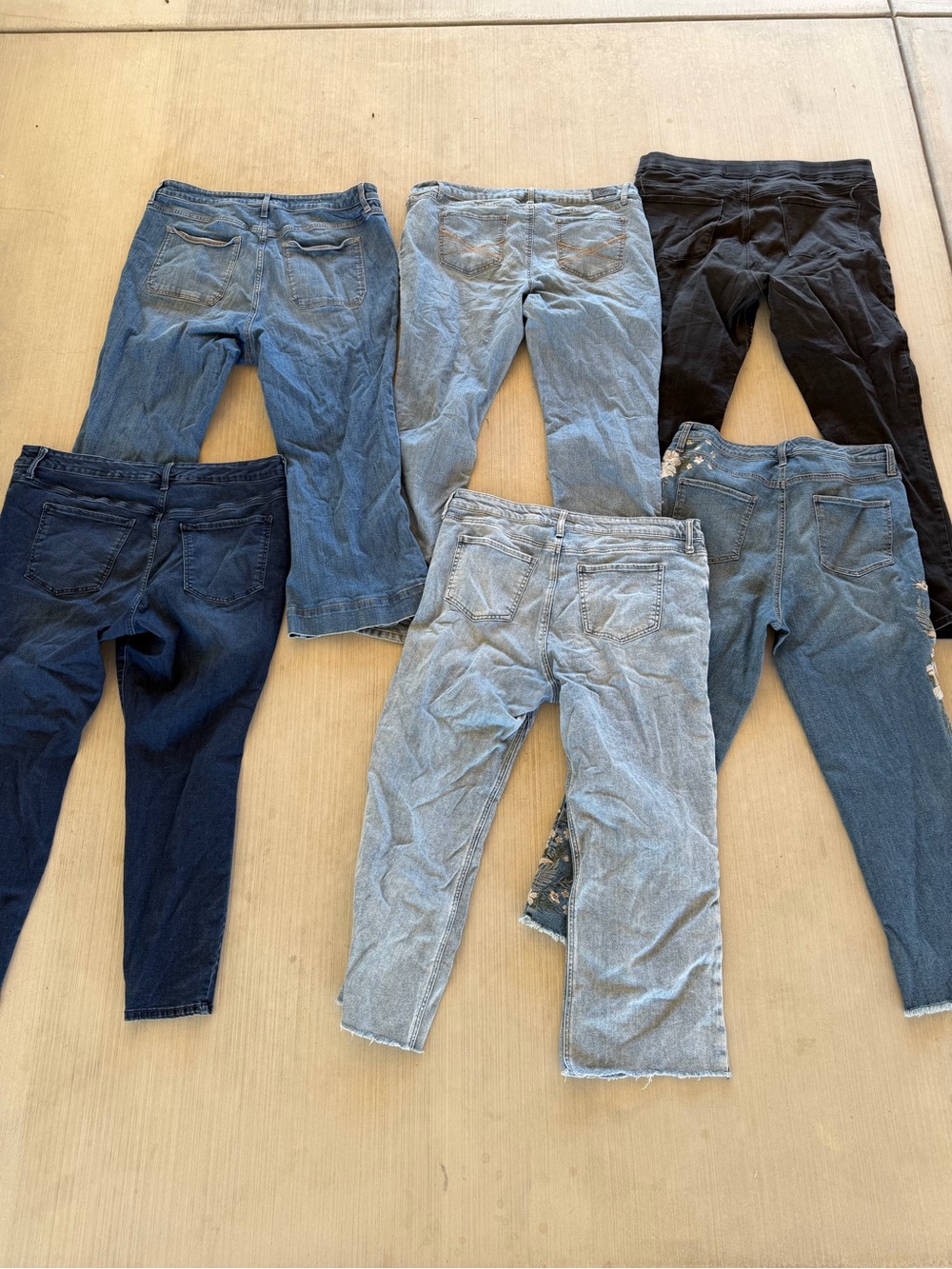 6 Pc Women’s Size 18 Jeans Denim Reseller Bundle Plus Size Mixed Brands Wholesal - Picture 4 of 6